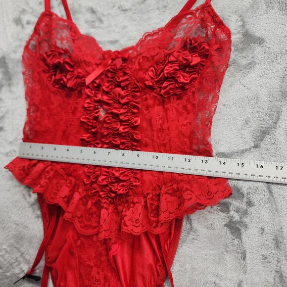 Vintage 80s Teddy Womens L Red Satin Ribbon Lace Ruffled Teddy Bodysuit Garters - Picture 8 of 10
